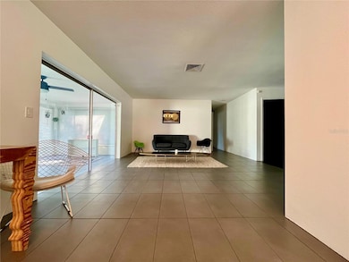 1945 68th Ave S, Saint Petersburg, FL 33712 - photo 2