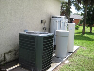 1902 Whitman Ave, Lehigh Acres, FL 33972 - photo 4