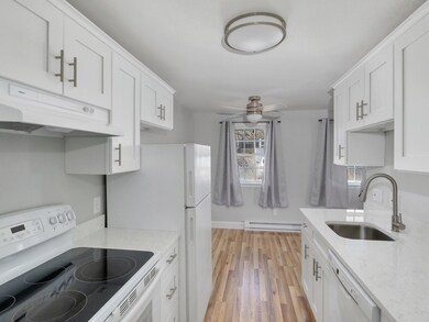 110 W Main St unit 24, Hyannis, MA 02601 - photo 5