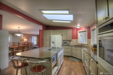 16728 Littlerock Rd SW, Rochester, WA 98579 - photo 4