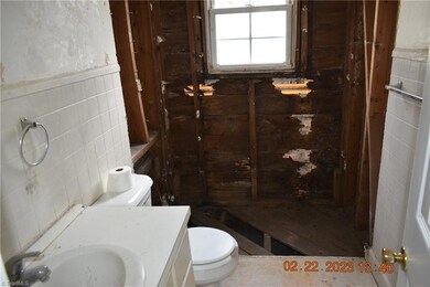 105 S Branch St, Reidsville, NC 27320 - photo 6