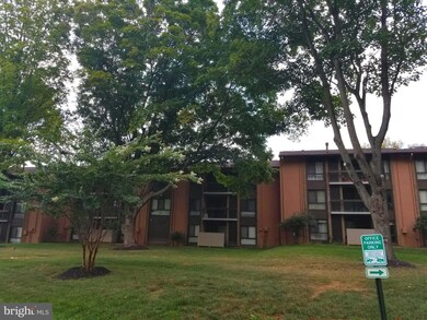 5909 Tamar Dr unit UT10, Columbia, MD 21045 - photo 2