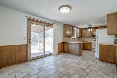 1112 Lapwing Rd, Edmond, OK 73003 - photo 6