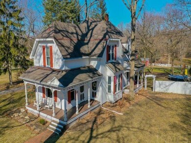 686 W Hill St, Wabash, IN 46992 - photo 3