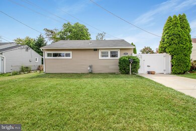 2418 Brunswick Rd, Halethorpe, MD 21227 - photo 3