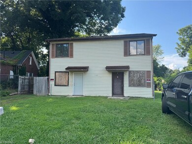 1102 Campbell St, High Point, NC 27262 - photo 3