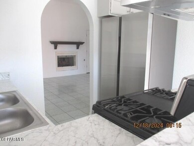 371 Brill Cir, Horizon City, TX 79928 - photo 3