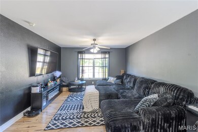 121 Valley Way, Saint Robert, MO 65584 - photo 2