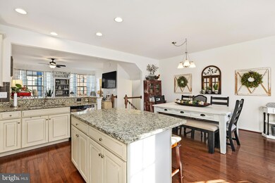 215 Freesia Ln, Stafford, VA 22554 - photo 6