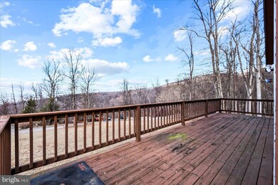 586 Tulip Poplar Dr, Linden, VA 22642 - photo 2