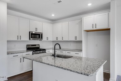 hj-nc-raleigh-magnolia-sage-lot-74-kitch