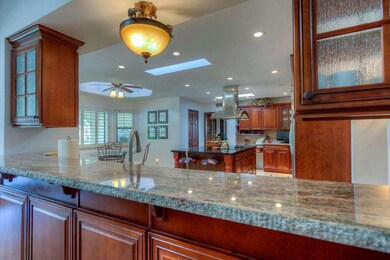 Kitchen Pass Thru