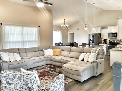 1847 Crimson Oak Dr, Maryville, IL 62062 - photo 4