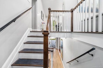 25 Hitching Post Ln, Glen Cove, NY 11542 - photo 6