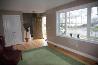 39 Thomas St, Chicopee, MA 01013 - photo 6