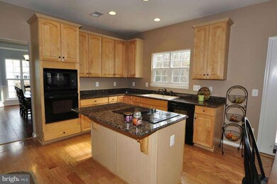 42777 Reynwood Place, Broadlands, VA 20148 - photo 2