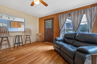 FAMILY ROOM/ FRONT DOOR