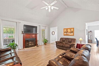 150 Hawthorne Cir, Fairhope, AL 36532 - photo 5