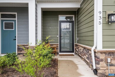 935 Marsac St, Charlottesville, VA 22901 - photo 3
