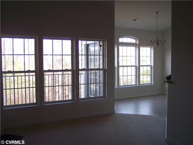 Den/Family/Great Room - Greatroom looking in kitch