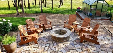 07 Firepit in summer