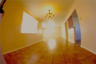 2813 Mckinley Ave, El Paso, TX 79930 - photo 4