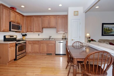 83 Buttercup Ln unit 83, South Grafton, MA 01560 - photo 7