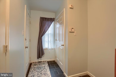 4043 Bradford Cir unit 4, Mount Joy, PA 17552 - photo 5