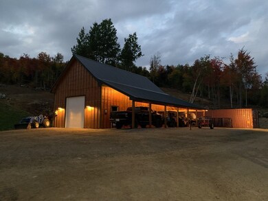 Garage / Shop