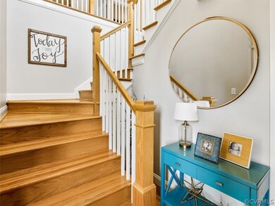 Double Wide HDWD Stairway