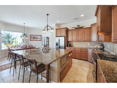 Kitchen. Gourmet kitchen with large granite island