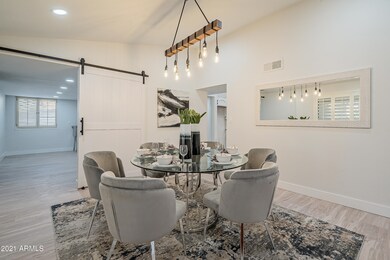 Port Au HD-14 DINING SPACE