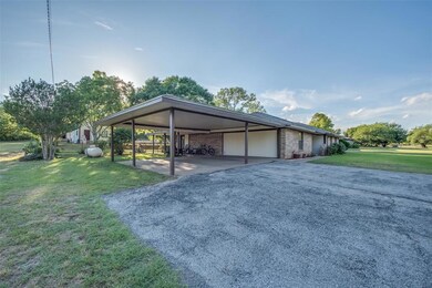 862 Gail Dr, Weatherford, TX 76085 - photo 5