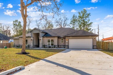 707 Weisinger Dr, Magnolia, TX 77354 - photo 2