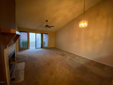 Spacious Great Rm Opens to Patio