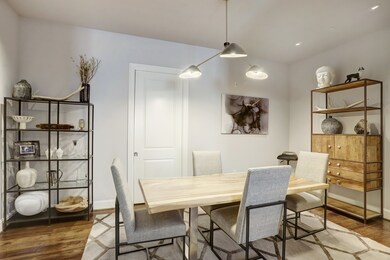 2221 Welch St unit 201, Houston, TX 77019 - photo 4