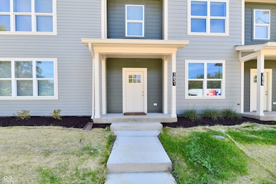 246 N Randolph St, Indianapolis, IN 46201 - photo 3