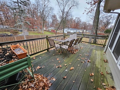 617 S Hadley Rd, Fort Wayne, IN 46804 - photo 5