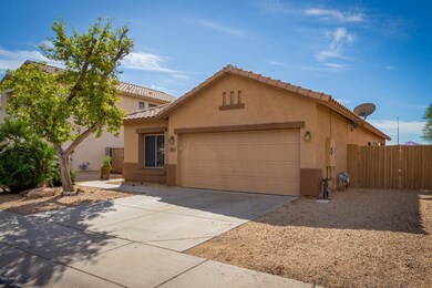 3923 W Buckskin Trail, Phoenix, AZ 85083 - photo 2