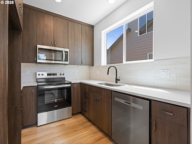 6902 SE 77th Ave unit B, Portland, OR 97206 - photo 5