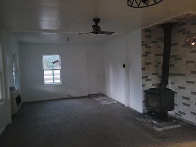 1411 Rockydale Rd, Cave Junction, OR 97523 - photo 6