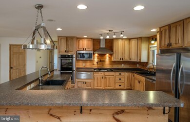 426 Karleys Way, Middletown, VA 22645 - photo 4