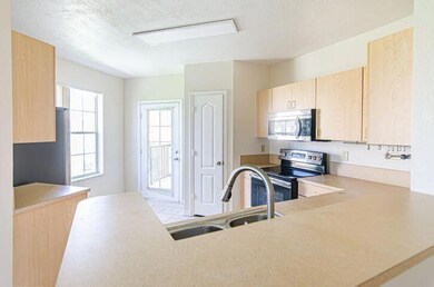 118 SW Peacock Blvd unit 10-202, Port Saint Lucie, FL 34986 - photo 4