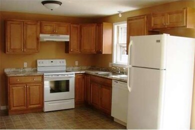 1015 Mechanic St, Leominster, MA 01453 - photo 2