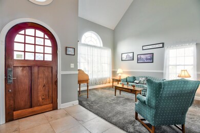 003_Living Room