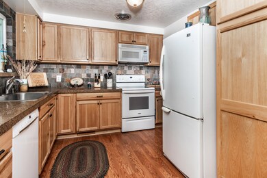 1829 SW 16th Dt, Redmond-15
