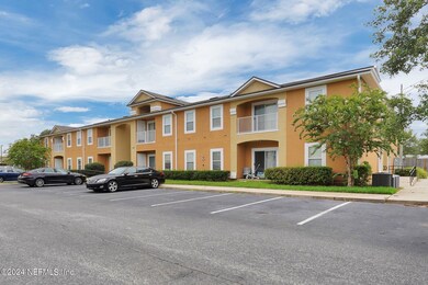 2-web-or-mls-6915 Ortega woods_002