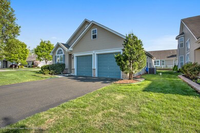29Front_Exterior