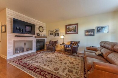 2924 Green Ct, Easton, PA 18040 - photo 4