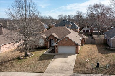 406 NW Saddlebrook Dr, Bentonville, AR 72712 - photo 3